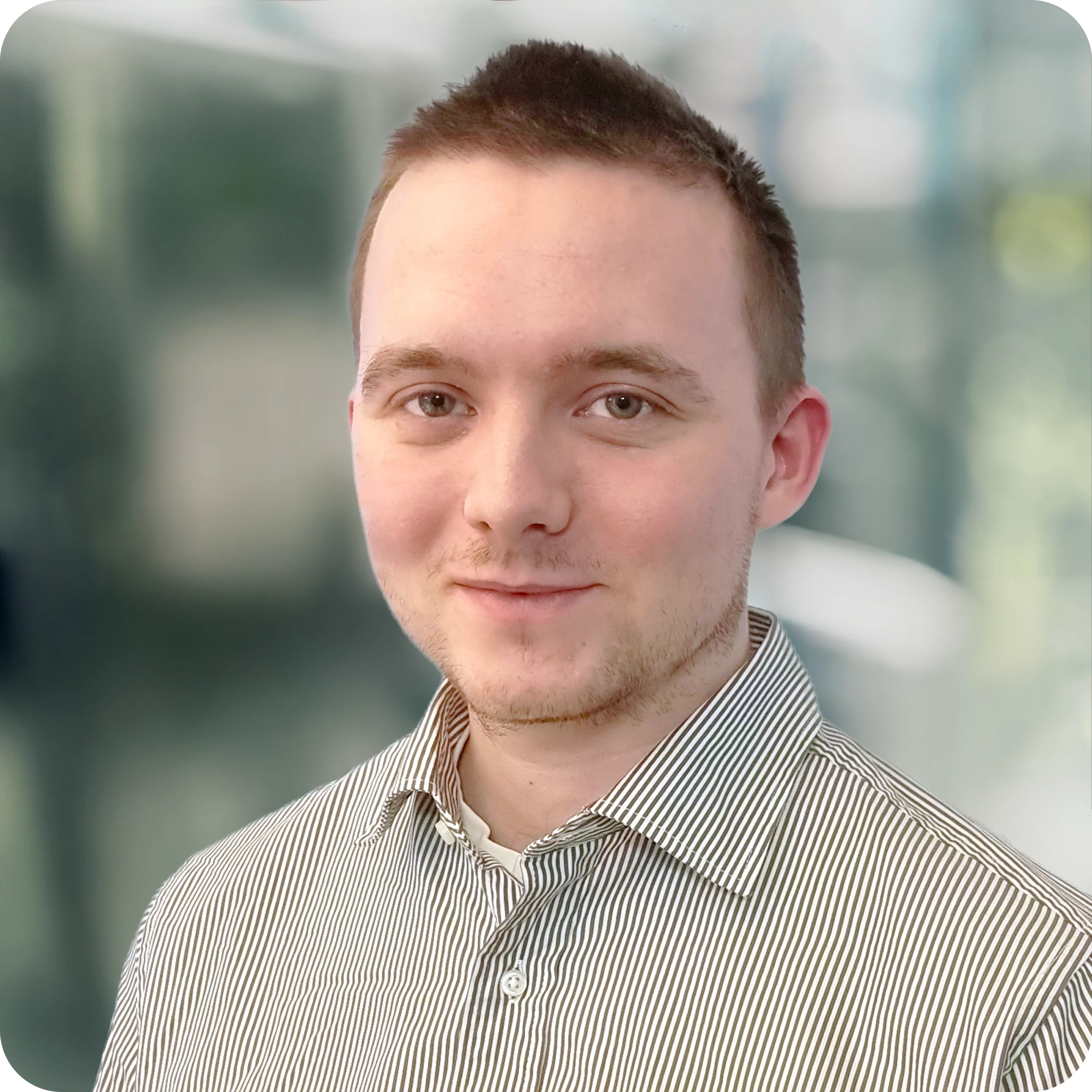 Monty Zimmermann – dualer Student im Team von FinanzFreaks